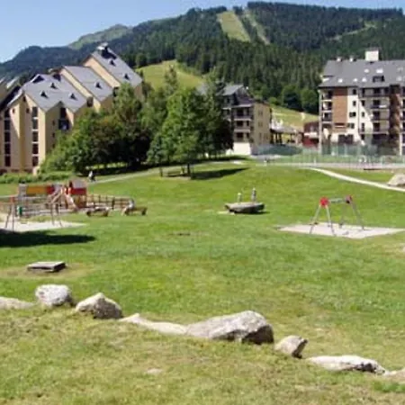 Un Isard Au Pied Des Pistes شقة